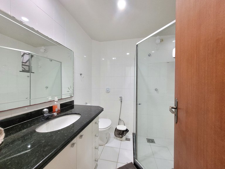 Loft Solar da Prainha - Cama Queen e vista do mar