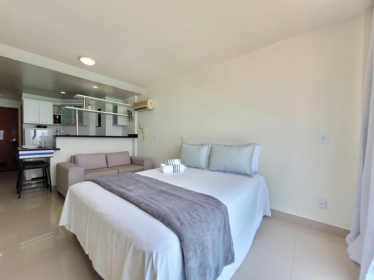 Loft Solar da Prainha - Cama Queen e vista do mar